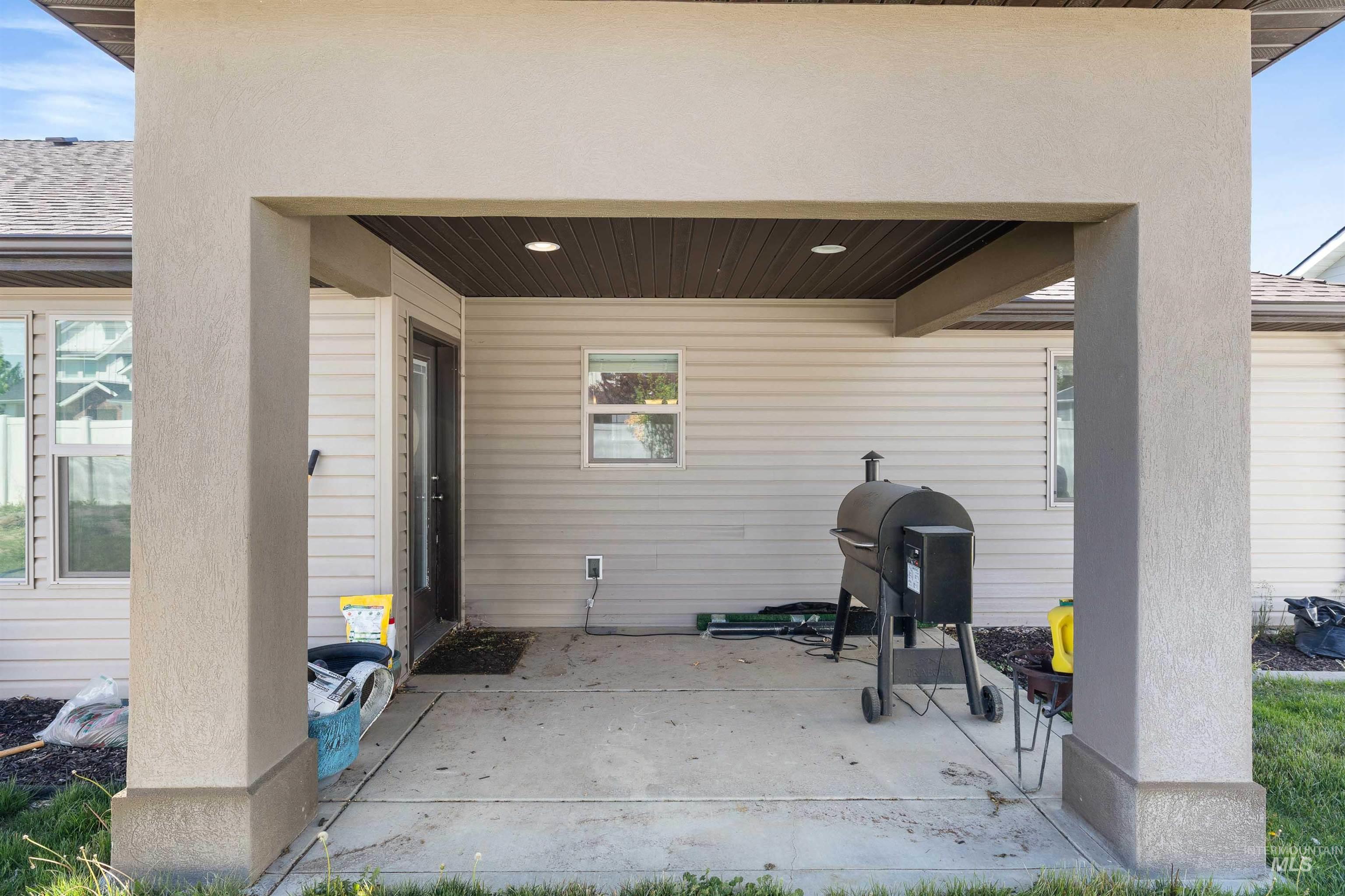 2448 Village Street, Twin Falls, Idaho 83301, 4 Bedrooms, 2 Bathrooms, Residential For Sale, Price $459,900, 98946525