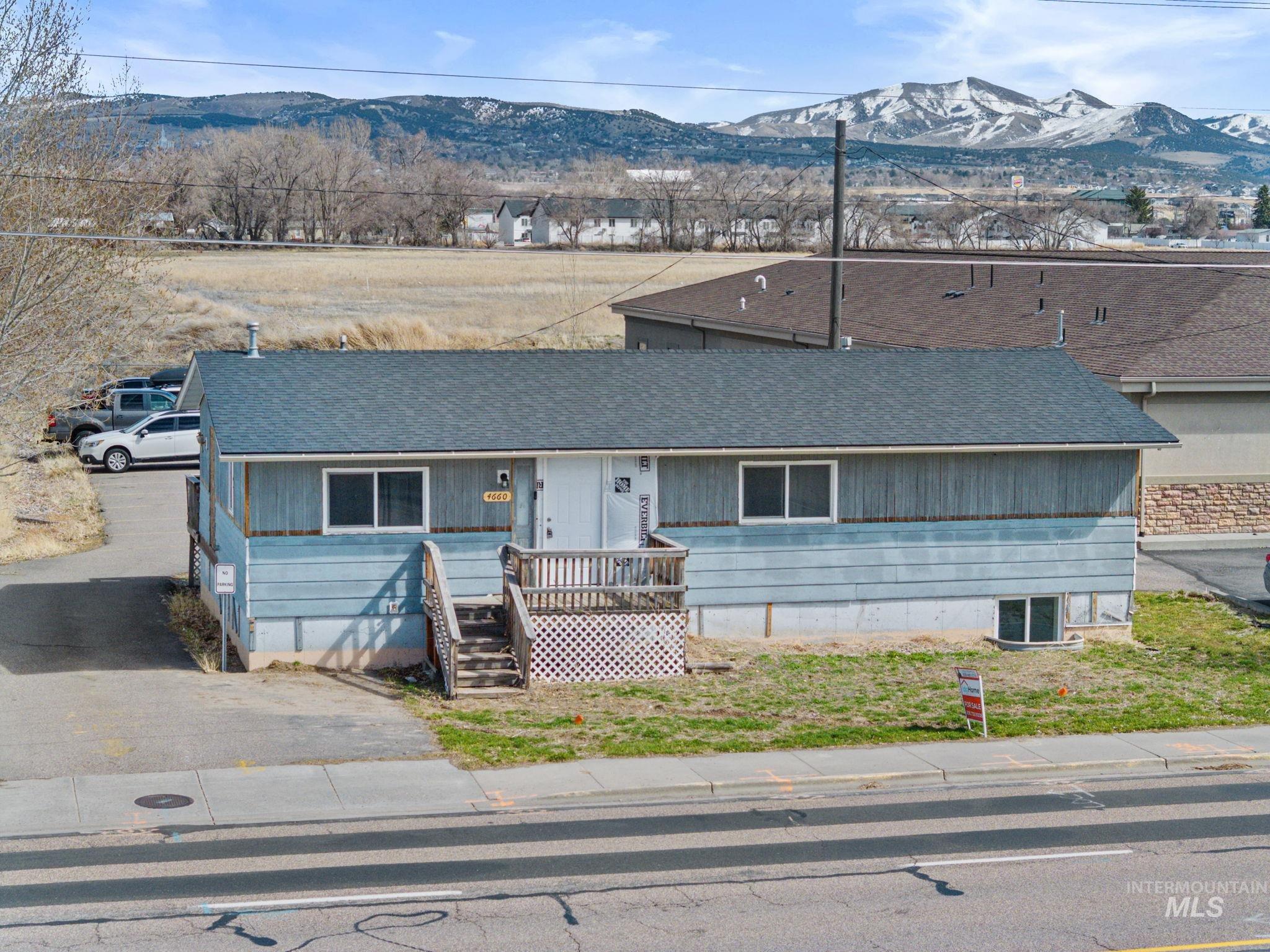 4660 Hawthorne Rd, Chubbuck, Idaho 83202, 5 Bedrooms, 3 Bathrooms, Residential For Sale, Price $379,000, 98946531