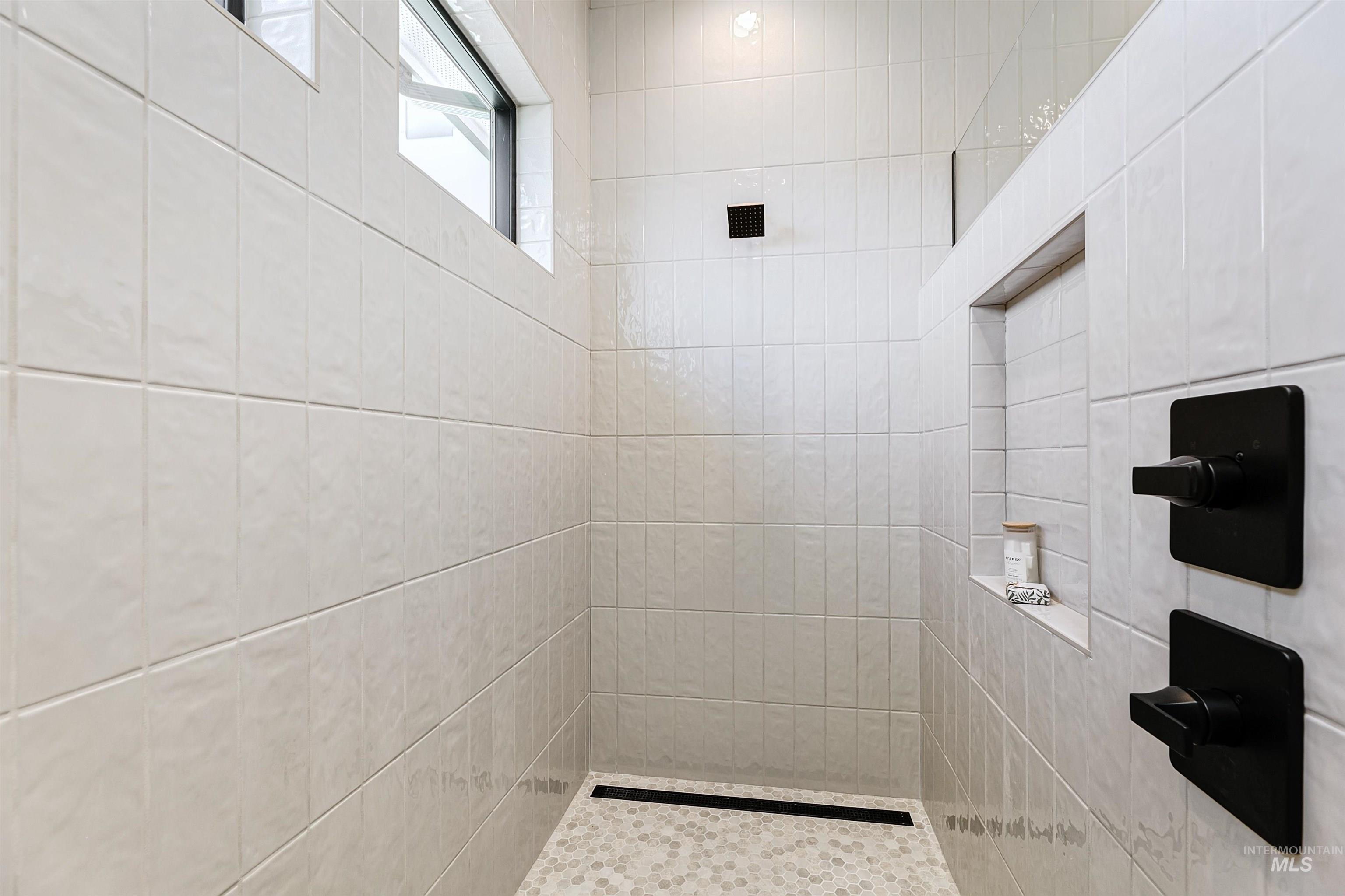 482 Century Ave, Middleton, Idaho 83644, 3 Bedrooms, 4.5 Bathrooms, Residential For Sale, Price $1,299,900, 98946540