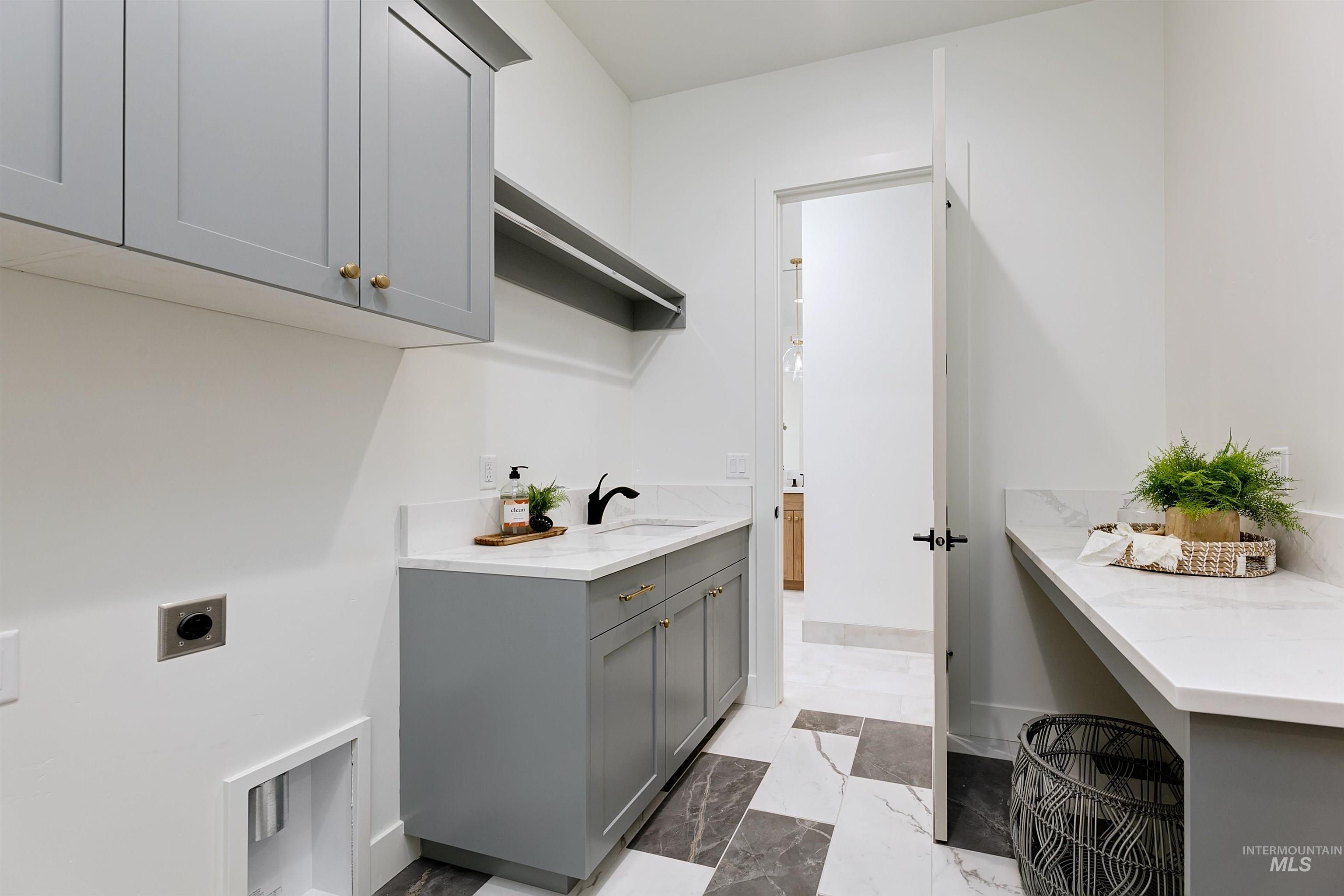 482 Century Ave, Middleton, Idaho 83644, 3 Bedrooms, 4.5 Bathrooms, Residential For Sale, Price $1,299,900, 98946540