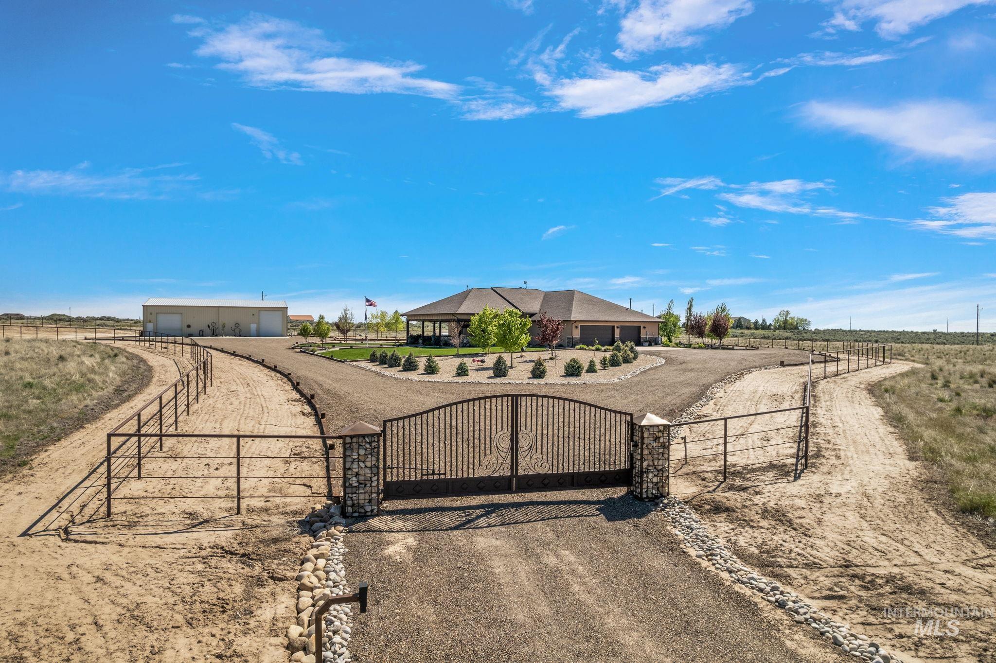 25 S Regina, Boise, Idaho 83716, 3 Bedrooms, 2.5 Bathrooms, Residential For Sale, Price $2,399,999, 98946563