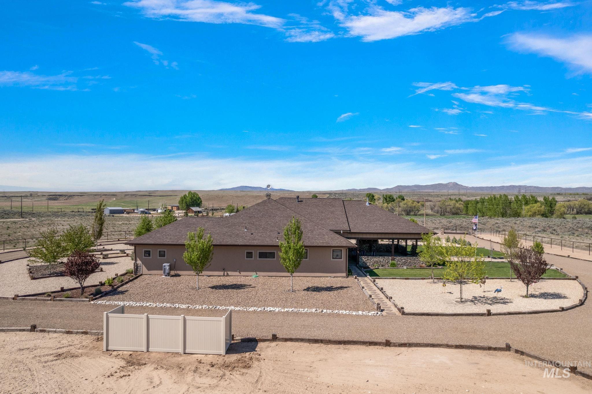 25 S Regina, Boise, Idaho 83716, 3 Bedrooms, 2.5 Bathrooms, Residential For Sale, Price $2,399,999, 98946563