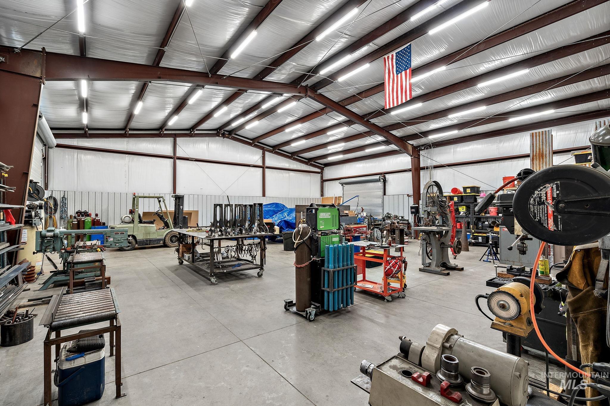 25 S Regina, Boise, Idaho 83716, 3 Bedrooms, 2.5 Bathrooms, Residential For Sale, Price $2,399,999, 98946563