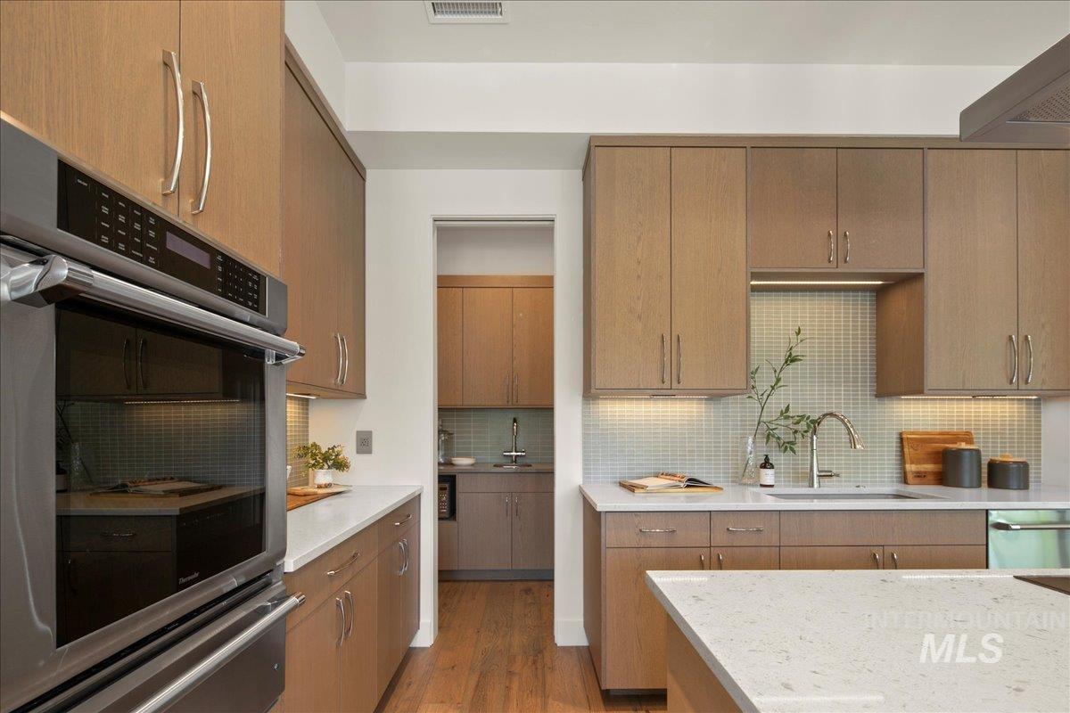 1745 E Lone Shore Lane, Eagle, Idaho 83616, 3 Bedrooms, 3.5 Bathrooms, Residential For Sale, Price $1,999,900, 98946573