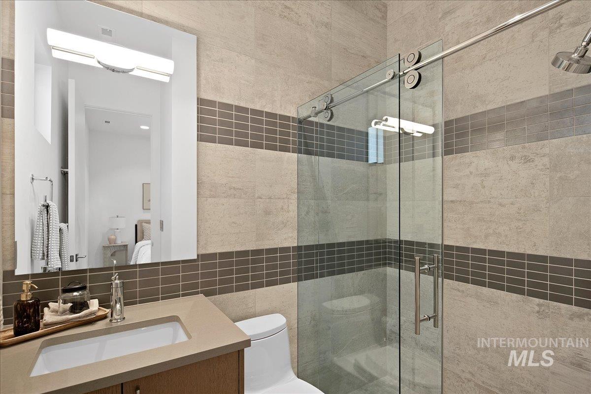 1745 E Lone Shore Lane, Eagle, Idaho 83616, 3 Bedrooms, 3.5 Bathrooms, Residential For Sale, Price $1,999,900, 98946573