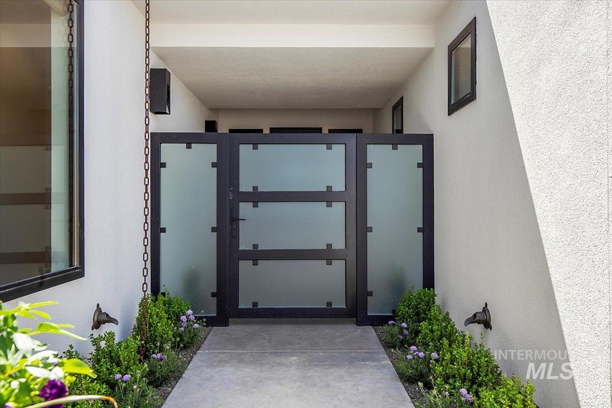 1745 E Lone Shore Lane, Eagle, Idaho 83616, 3 Bedrooms, 3.5 Bathrooms, Residential For Sale, Price $1,999,900, 98946573