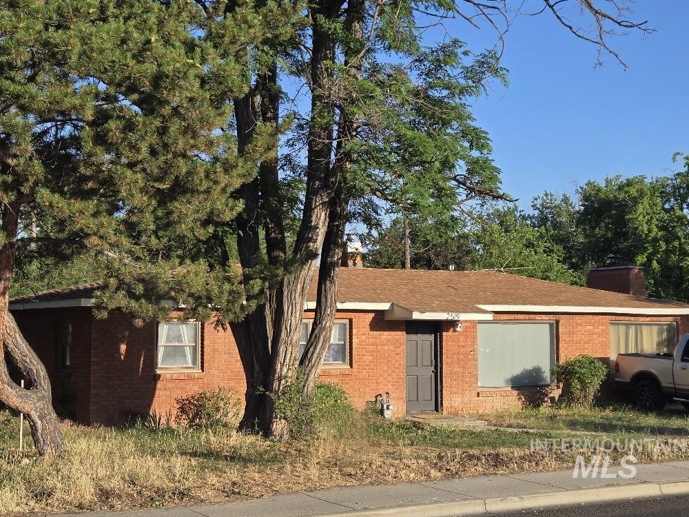 2519 S Vista Avenue, Boise, Idaho 83705, Business/Commercial For Sale, Price $419,000, 98946586