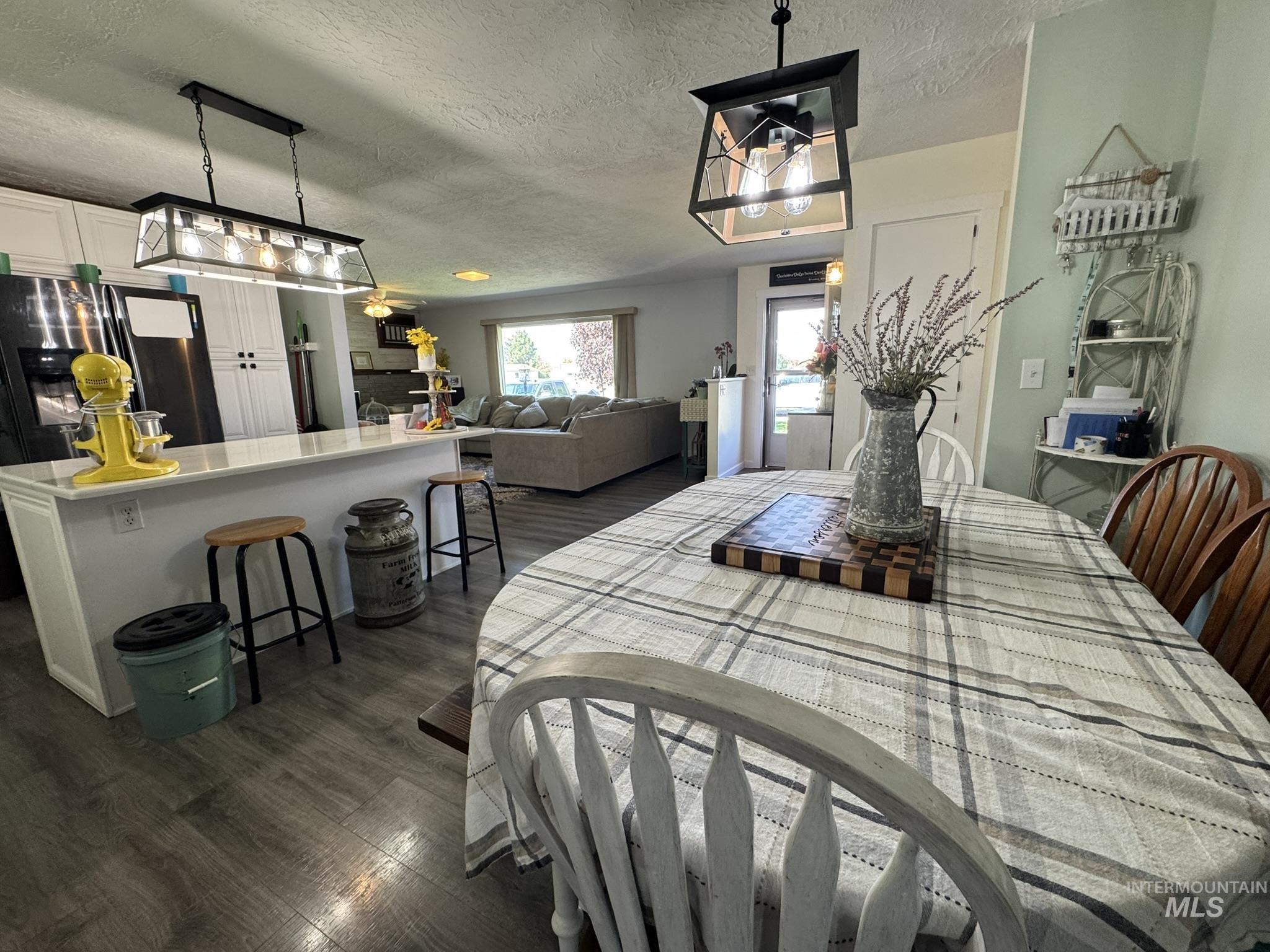 1410 California Street, Gooding, Idaho 83330, 5 Bedrooms, 3 Bathrooms, Residential For Sale, Price $375,000, 98946595