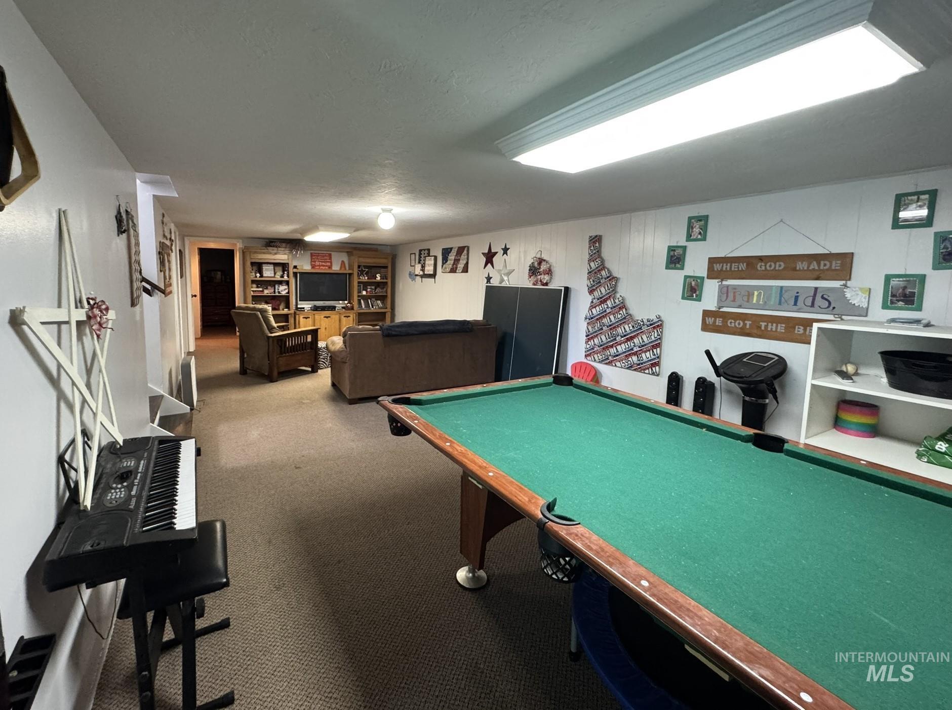 1410 California Street, Gooding, Idaho 83330, 5 Bedrooms, 3 Bathrooms, Residential For Sale, Price $375,000, 98946595