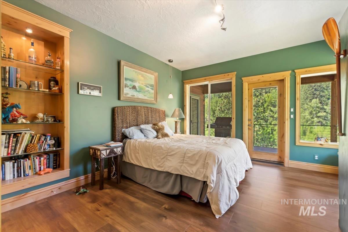 32 Coyote, Garden Valley, Idaho 83622, 3 Bedrooms, 3 Bathrooms, Residential For Sale, Price $1,299,000, 98946617