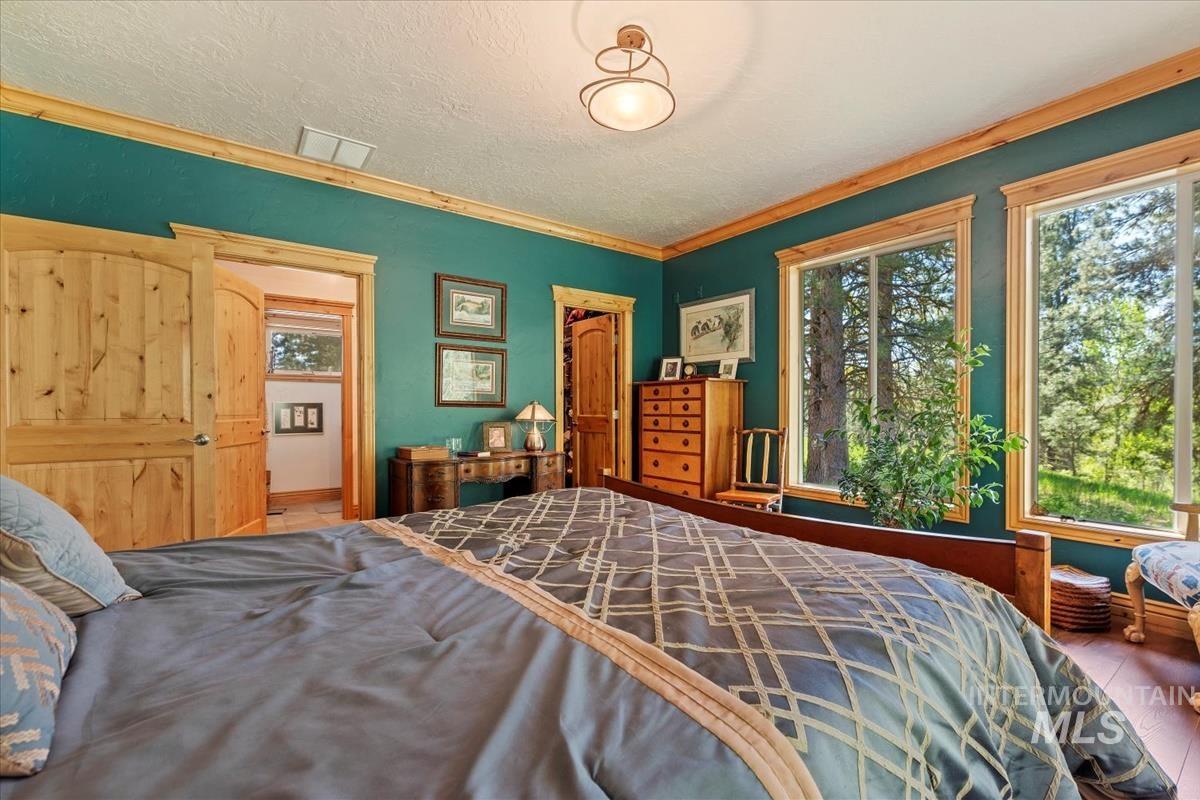 32 Coyote, Garden Valley, Idaho 83622, 3 Bedrooms, 3 Bathrooms, Residential For Sale, Price $1,299,000, 98946617