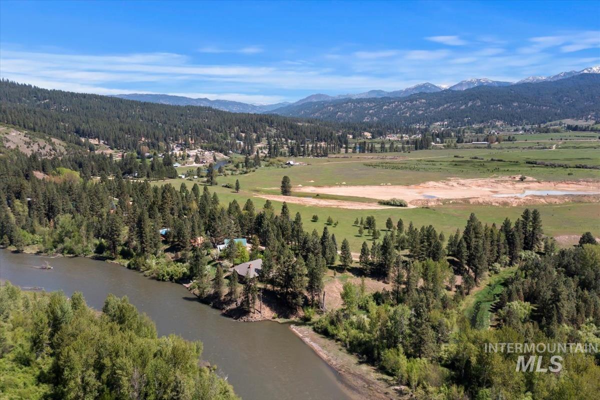 32 Coyote, Garden Valley, Idaho 83622, 3 Bedrooms, 3 Bathrooms, Residential For Sale, Price $1,299,000, 98946617