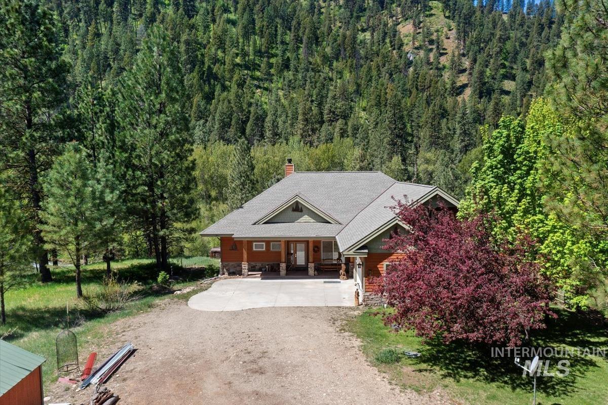 32 Coyote, Garden Valley, Idaho 83622, 3 Bedrooms, 3 Bathrooms, Residential For Sale, Price $1,299,000, 98946617