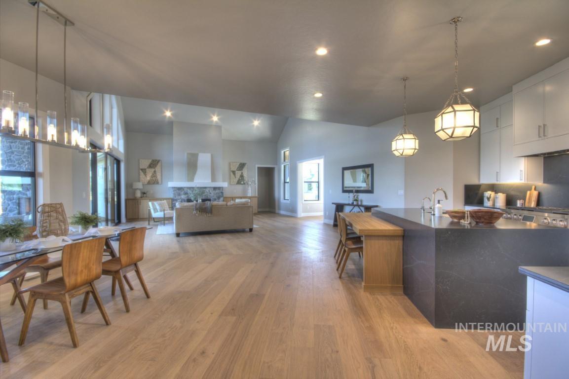 555 Century Ave, Middleton, Idaho 83644, 4 Bedrooms, 3.5 Bathrooms, Residential For Sale, Price $1,530,000, 98946620