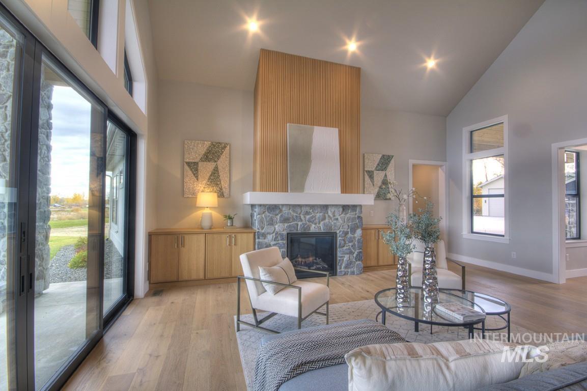 555 Century Ave, Middleton, Idaho 83644, 4 Bedrooms, 3.5 Bathrooms, Residential For Sale, Price $1,530,000, 98946620