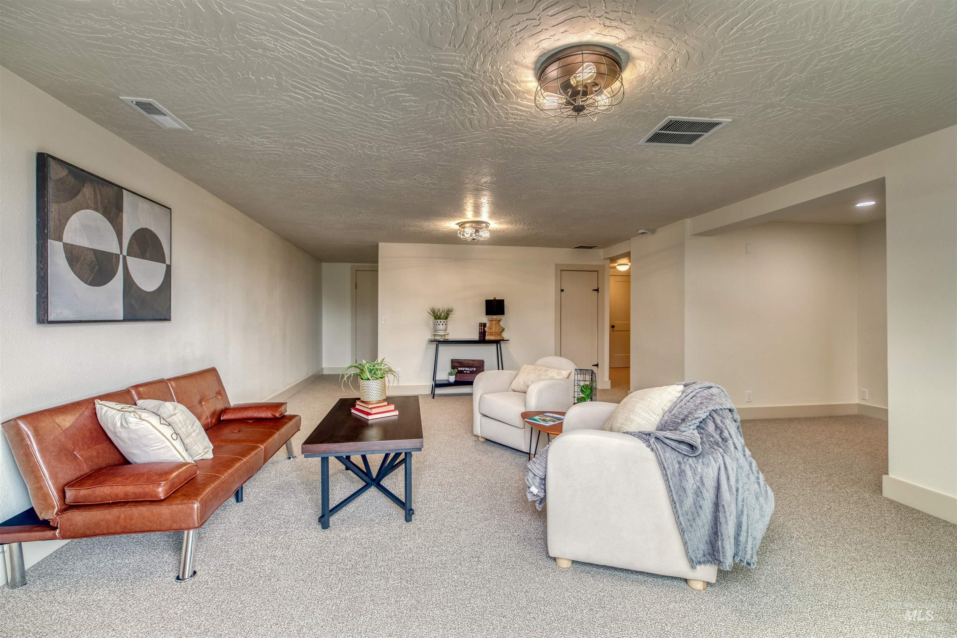 3131 Fuller Rd, Emmett, Idaho 83617, 3 Bedrooms, 2.5 Bathrooms, Residential For Sale, Price $825,000, 98946636