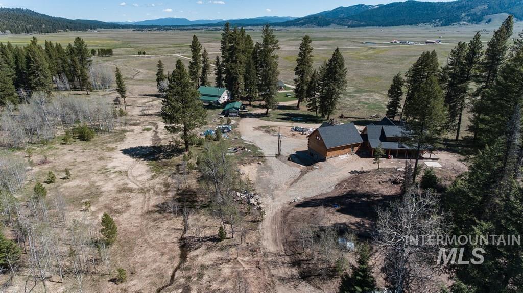 31/33 Bacon Creek Rd, Cascade, Idaho 83611, 8 Bedrooms, 9 Bathrooms, Farm & Ranch For Sale, Price $3,490,000, 98946655