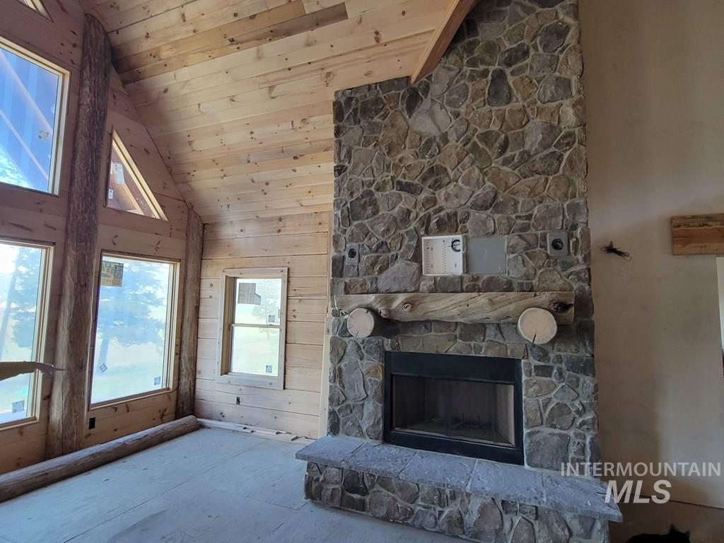 31/33 Bacon Creek Rd, Cascade, Idaho 83611, 8 Bedrooms, 9 Bathrooms, Farm & Ranch For Sale, Price $3,490,000, 98946655