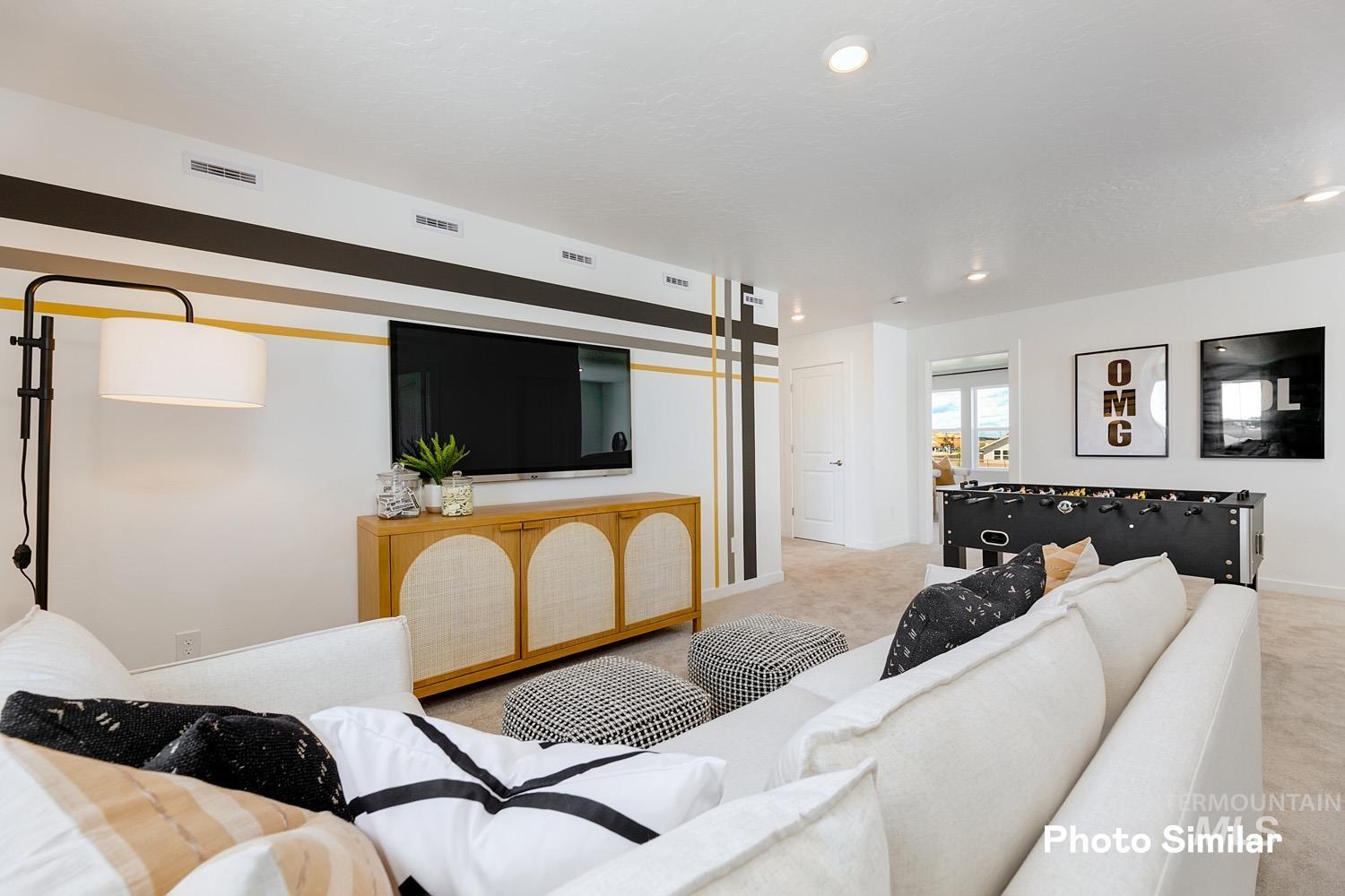 9350 W Happy Day Dr, Meridian, Idaho 83646, 4 Bedrooms, 3 Bathrooms, Residential For Sale, Price $488,900, 98946692