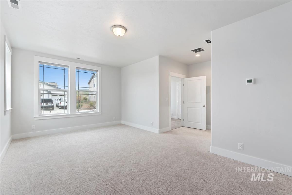 19322 N Shepherds Pie Pl, Boise, Idaho 83714, 4 Bedrooms, 3 Bathrooms, Residential For Sale, Price $718,000, 98946705