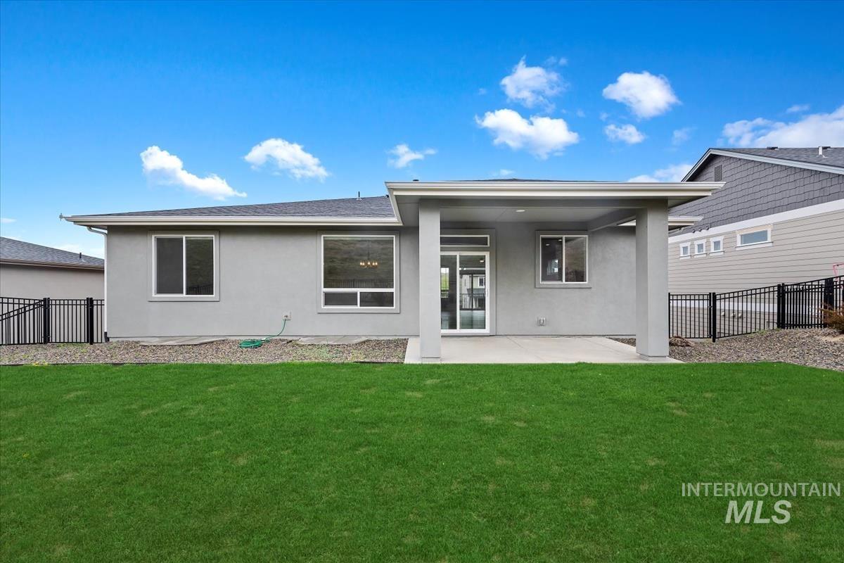 19322 N Shepherds Pie Pl, Boise, Idaho 83714, 4 Bedrooms, 3 Bathrooms, Residential For Sale, Price $718,000, 98946705