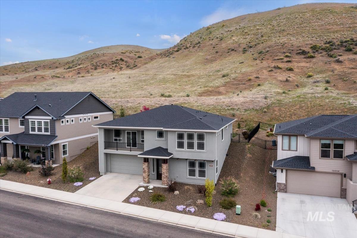 19322 N Shepherds Pie Pl, Boise, Idaho 83714, 4 Bedrooms, 3 Bathrooms, Residential For Sale, Price $718,000, 98946705
