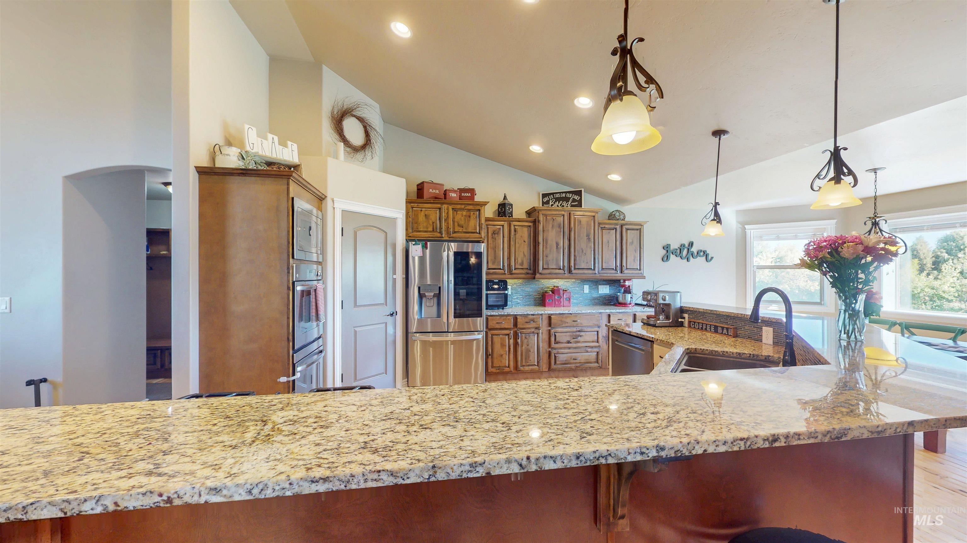 3634 E 3892 N, Kimberly, Idaho 83341, 6 Bedrooms, 4 Bathrooms, Residential For Sale, Price $925,000, 98946713