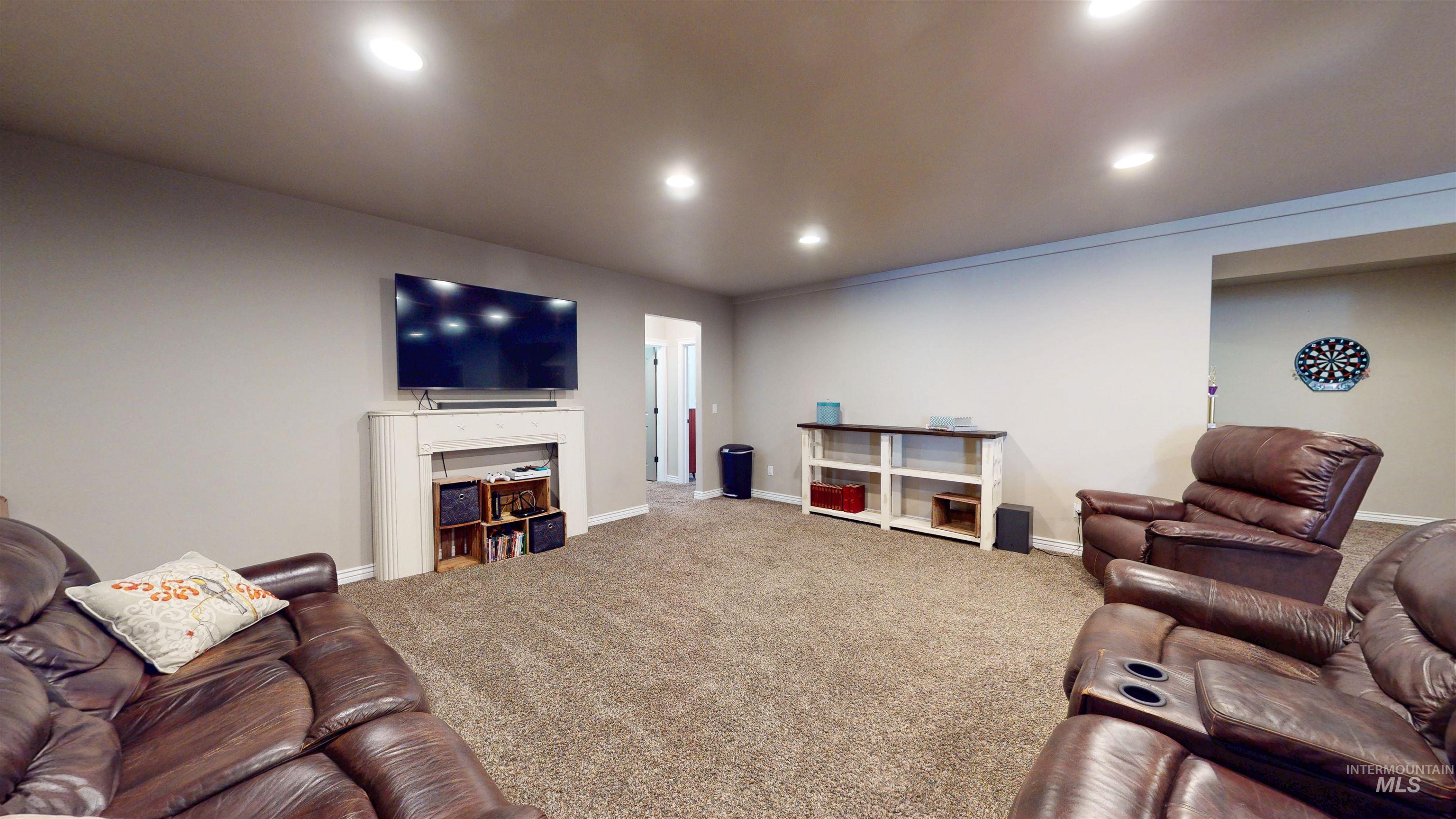 3634 E 3892 N, Kimberly, Idaho 83341, 6 Bedrooms, 4 Bathrooms, Residential For Sale, Price $925,000, 98946713