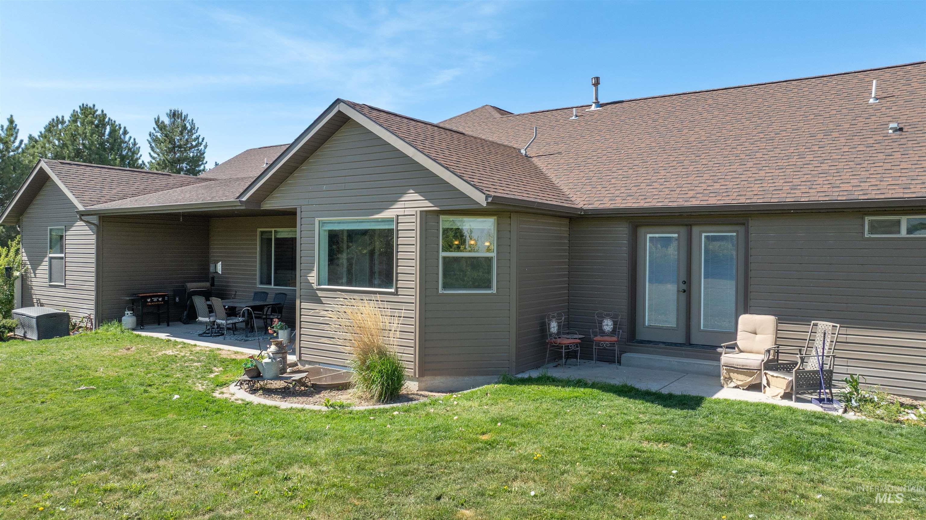3634 E 3892 N, Kimberly, Idaho 83341, 6 Bedrooms, 4 Bathrooms, Residential For Sale, Price $925,000, 98946713
