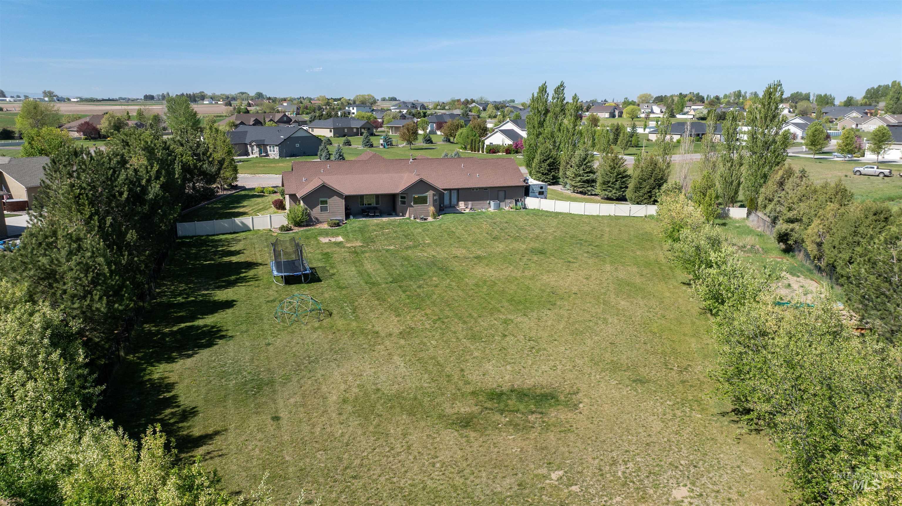 3634 E 3892 N, Kimberly, Idaho 83341, 6 Bedrooms, 4 Bathrooms, Residential For Sale, Price $925,000, 98946713