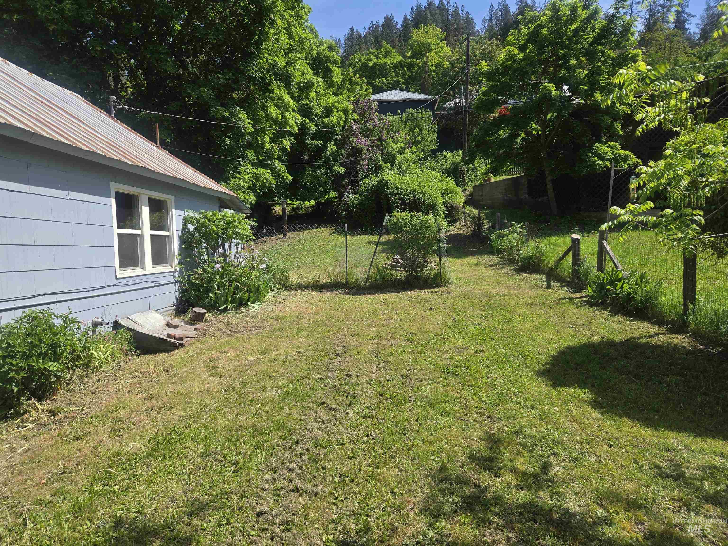 628 Main Street, Orofino, Idaho 83544, 2 Bedrooms, 1 Bathroom, Residential For Sale, Price $195,000, 98946722