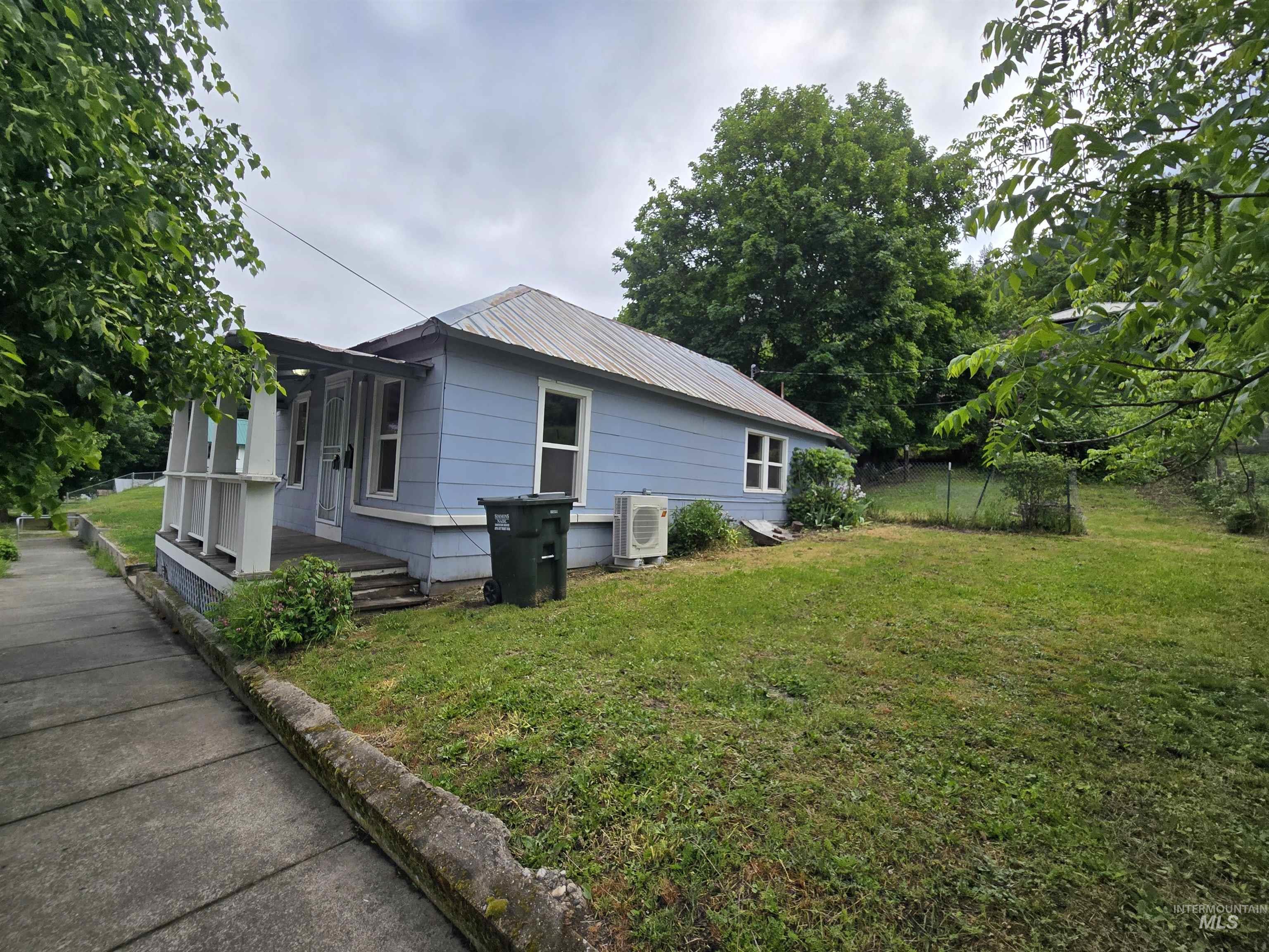 628 Main Street, Orofino, Idaho 83544, 2 Bedrooms, 1 Bathroom, Residential For Sale, Price $195,000, 98946722
