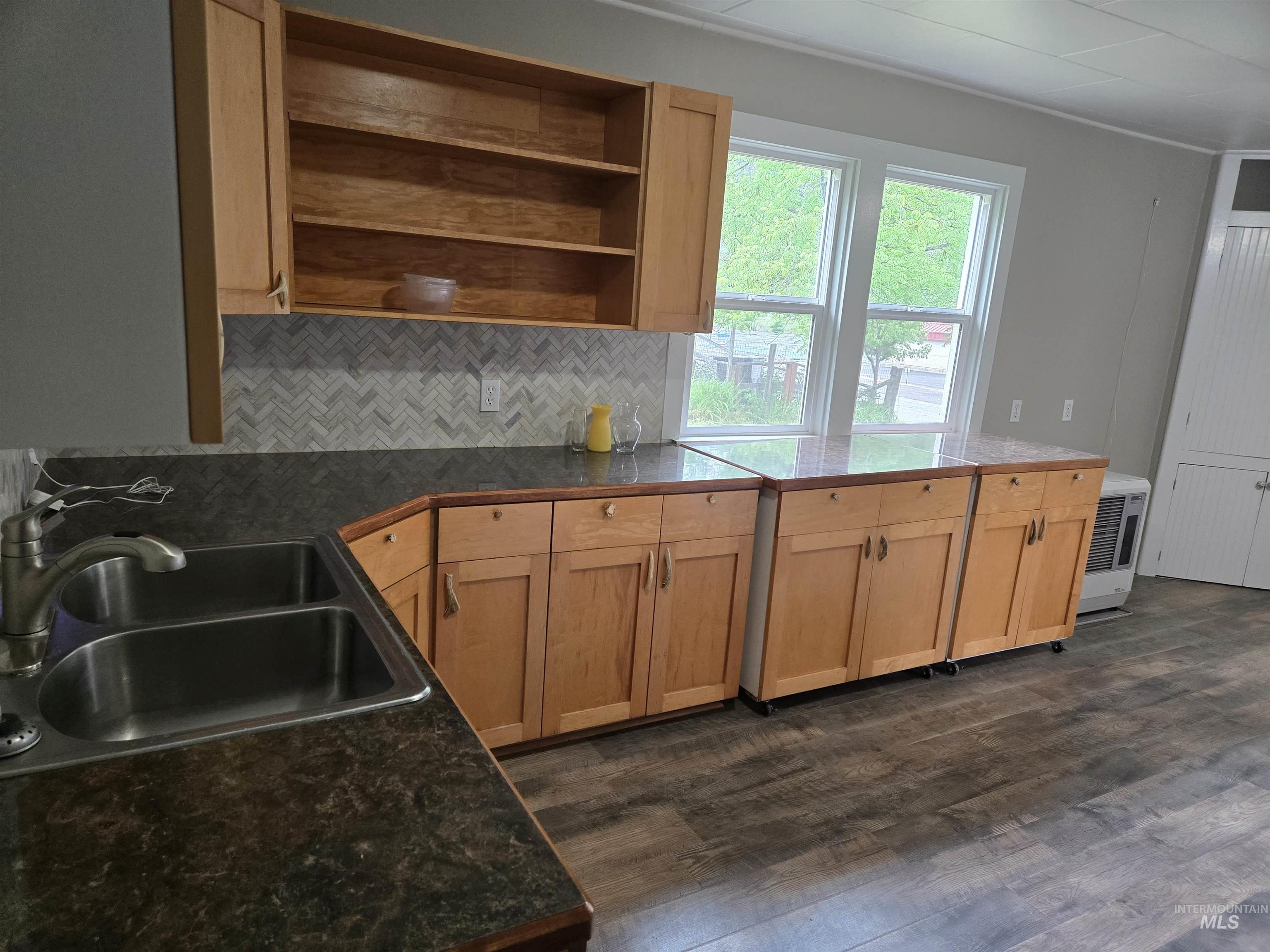 628 Main Street, Orofino, Idaho 83544, 2 Bedrooms, 1 Bathroom, Residential For Sale, Price $195,000, 98946722