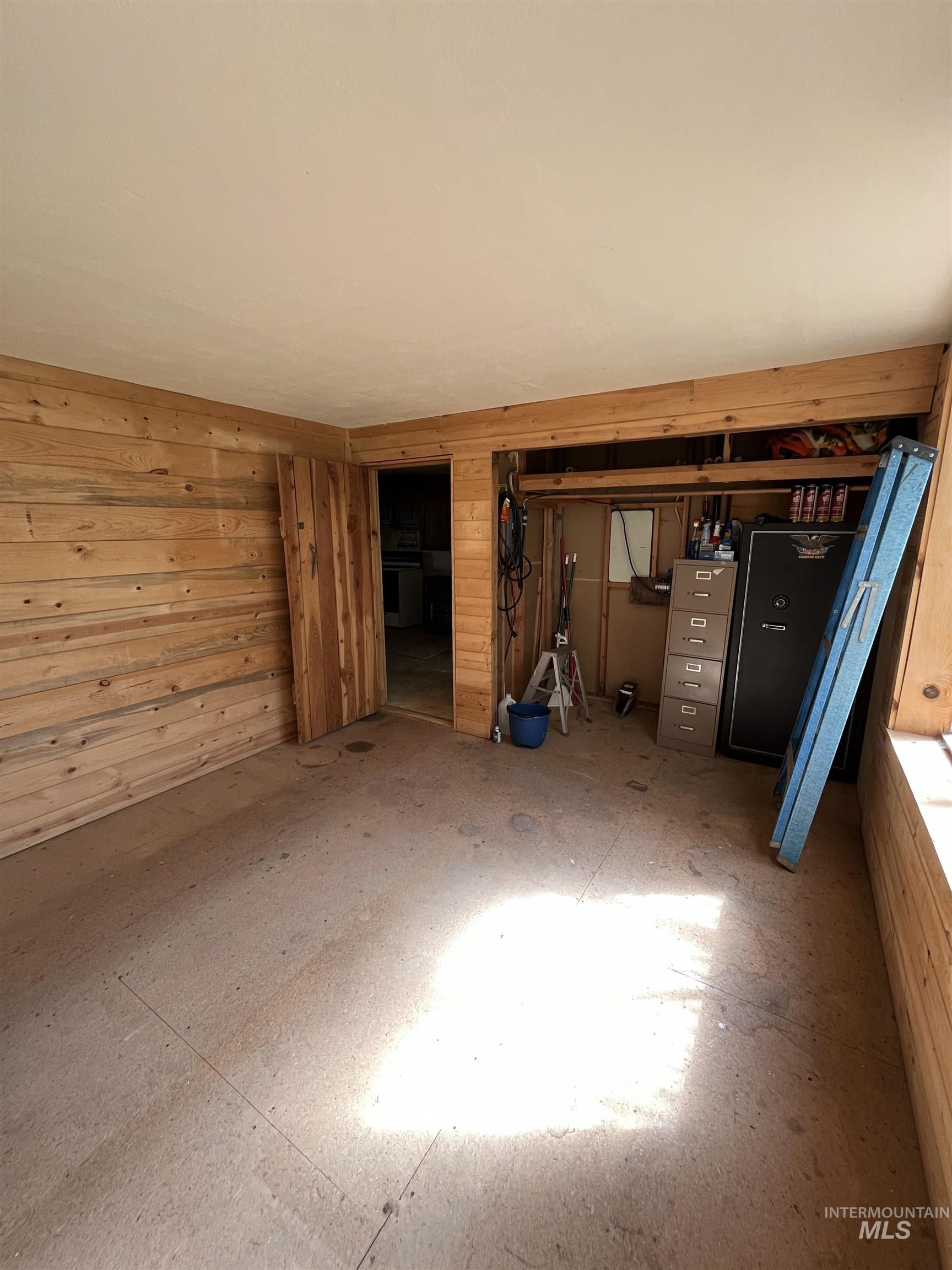 545 Getta Creek Rd, CottonWood, Idaho 83522, 3 Bedrooms, 1 Bathroom, Residential For Sale, Price $240,000, 98946731