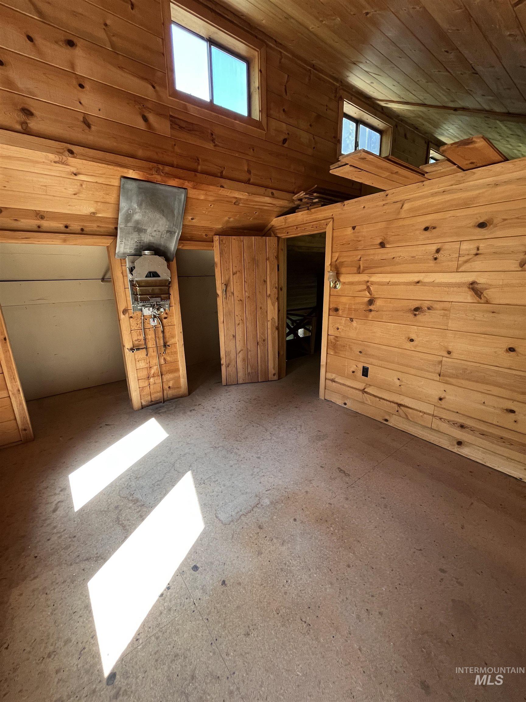 545 Getta Creek Rd, CottonWood, Idaho 83522, 3 Bedrooms, 1 Bathroom, Residential For Sale, Price $240,000, 98946731