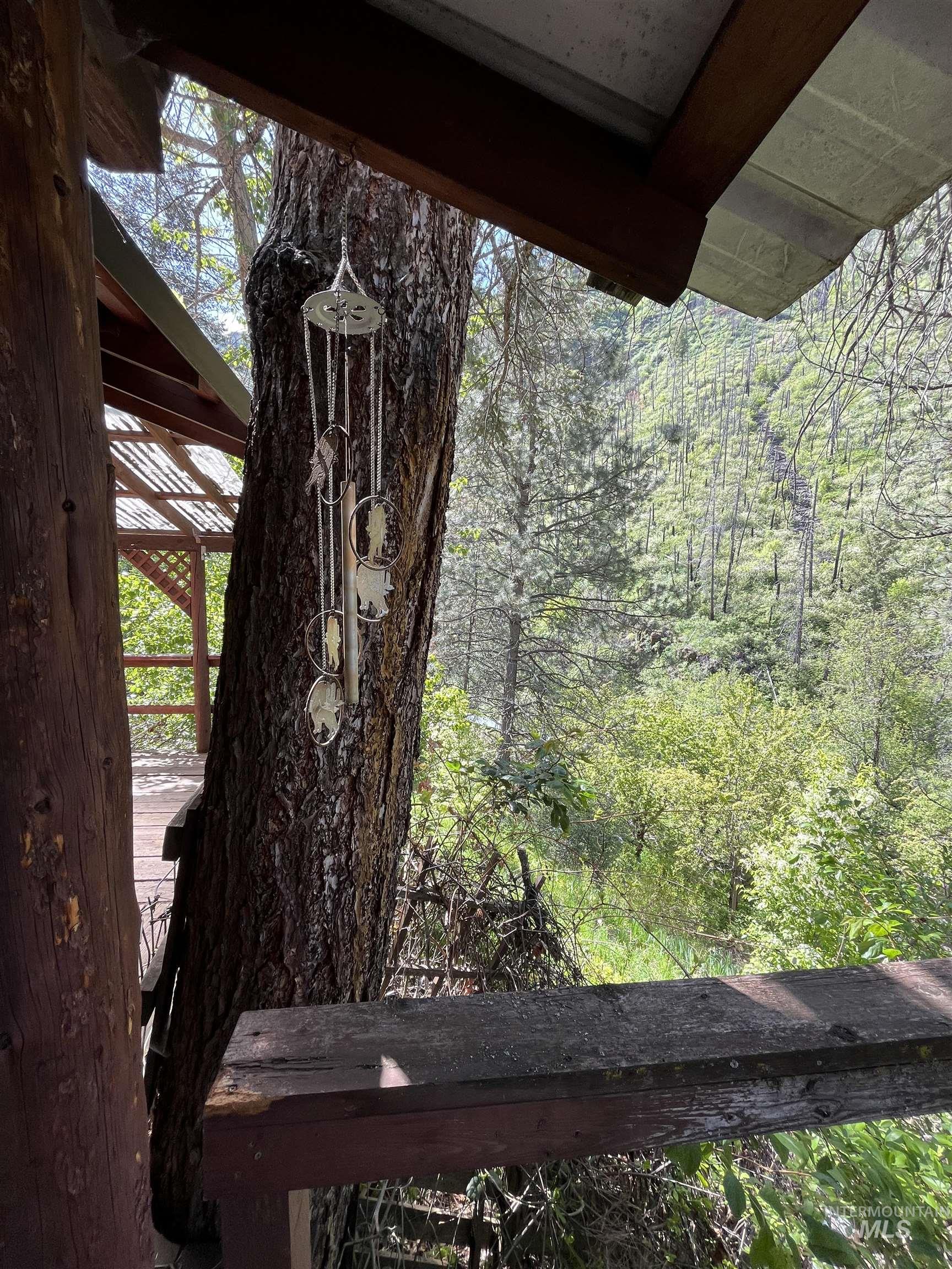 545 Getta Creek Rd, CottonWood, Idaho 83522, 3 Bedrooms, 1 Bathroom, Residential For Sale, Price $240,000, 98946731