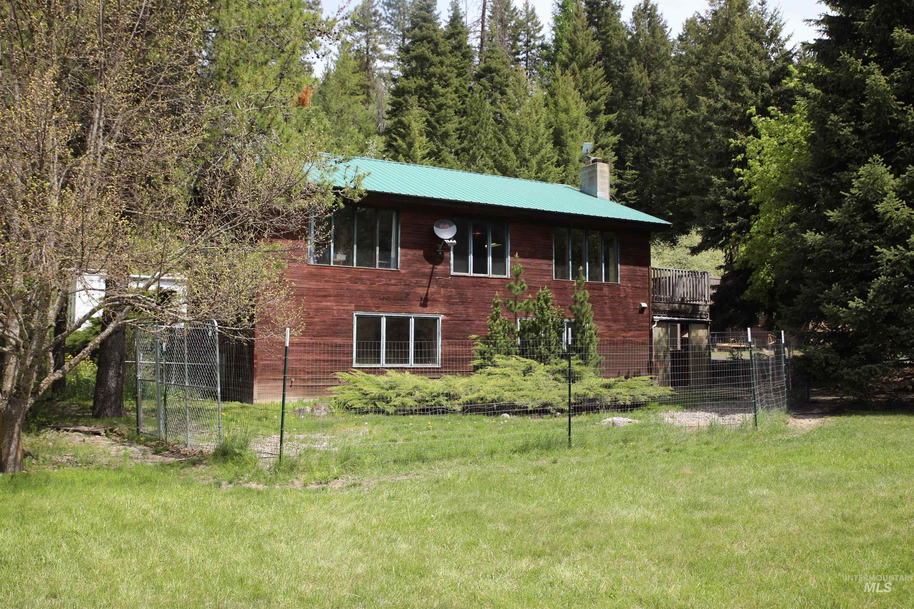 1021 Claypit Rd, Troy, Idaho 83871, 3 Bedrooms, 2 Bathrooms, Farm & Ranch For Sale, Price $865,000, 98946751
