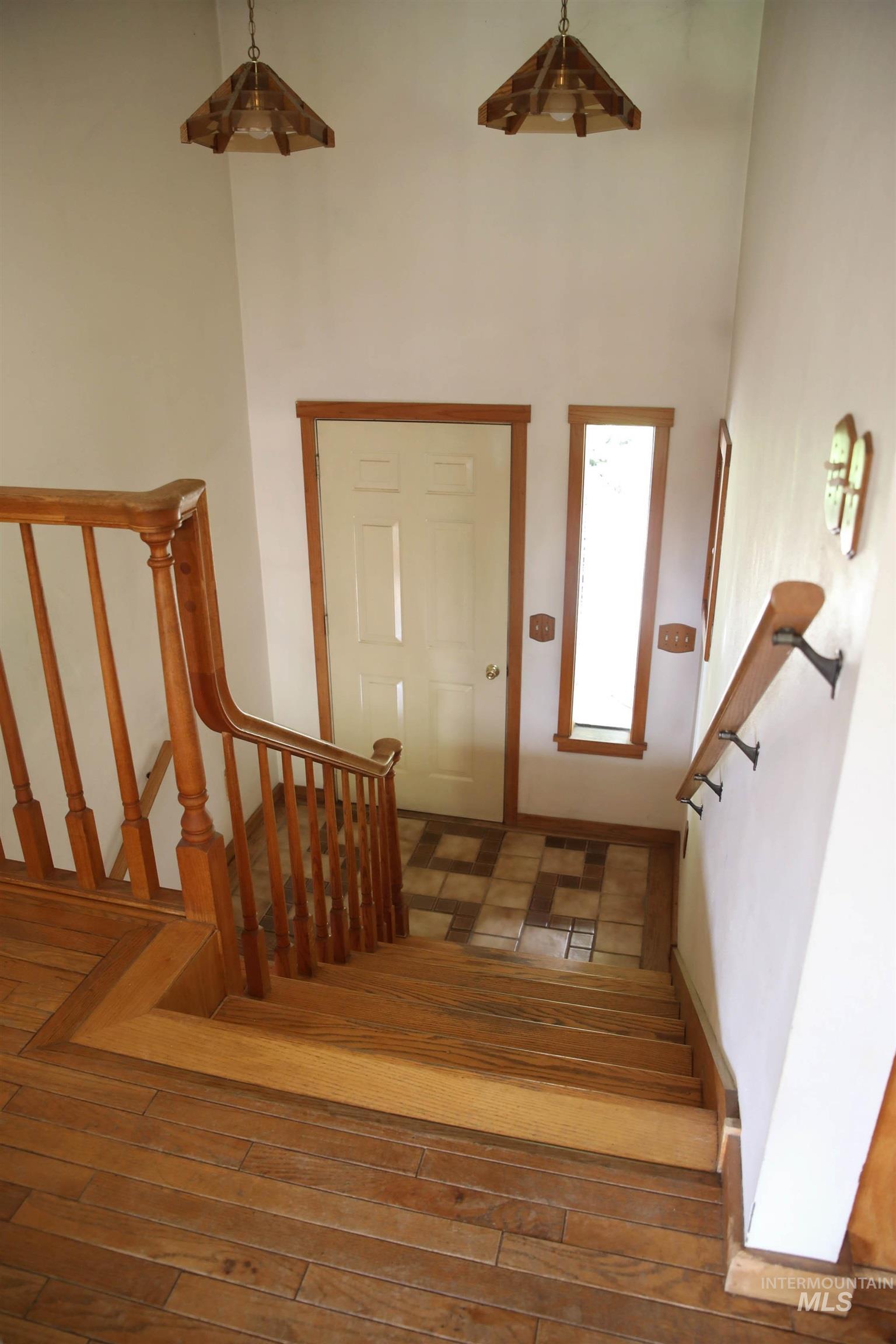 1021 Claypit Rd, Troy, Idaho 83871, 3 Bedrooms, 2 Bathrooms, Farm & Ranch For Sale, Price $865,000, 98946751