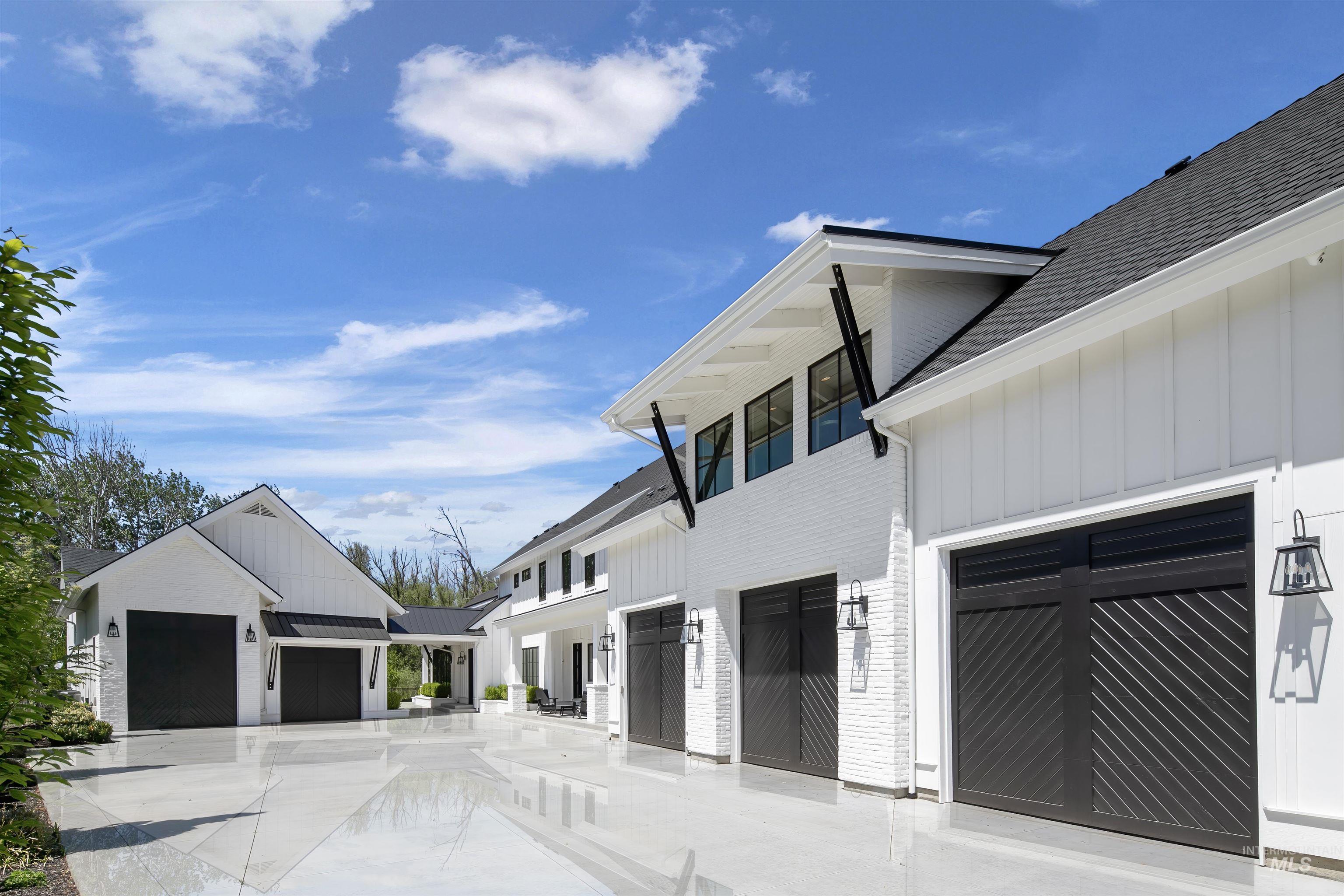 727 S Brentbrook Ln., Eagle, Idaho 83616, 6 Bedrooms, 8 Bathrooms, Residential For Sale, Price $6,950,000, 98946763