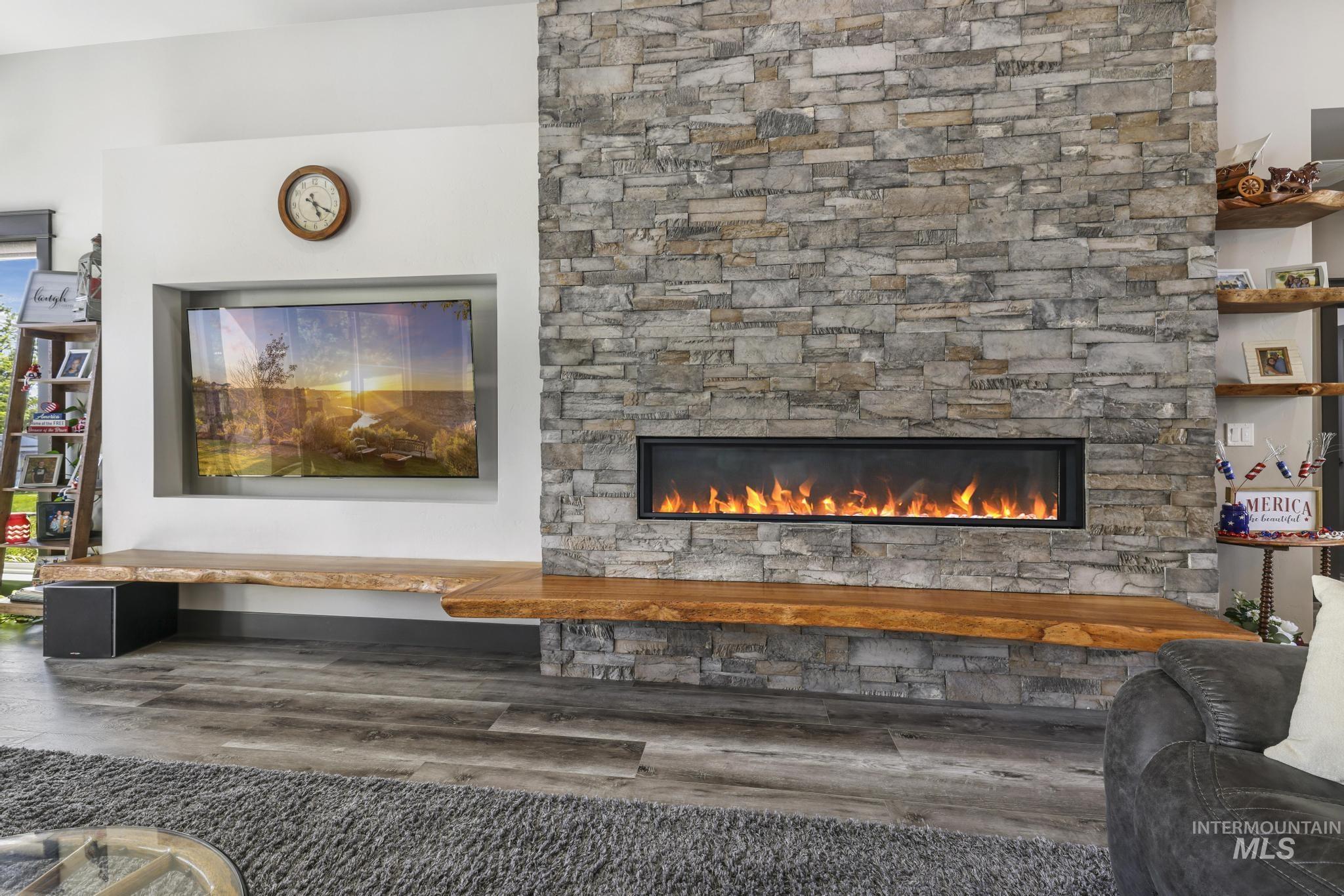 50 Creekside Circle, Hagerman, Idaho 83332, 4 Bedrooms, 3 Bathrooms, Residential For Sale, Price $1,050,000, 98946766