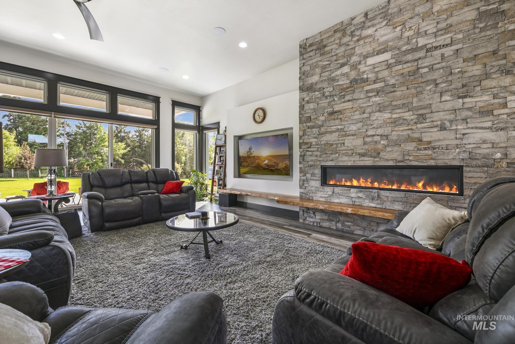 50 Creekside Circle, Hagerman, Idaho 83332, 4 Bedrooms, 3 Bathrooms, Residential For Sale, Price $1,050,000, 98946766