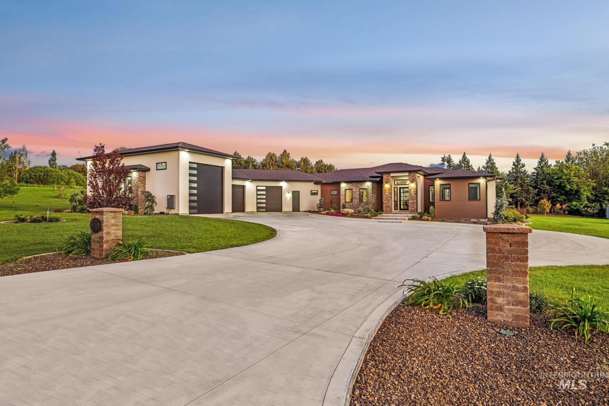 50 Creekside Circle, Hagerman, Idaho 83332, 4 Bedrooms, 3 Bathrooms, Residential For Sale, Price $1,050,000, 98946766
