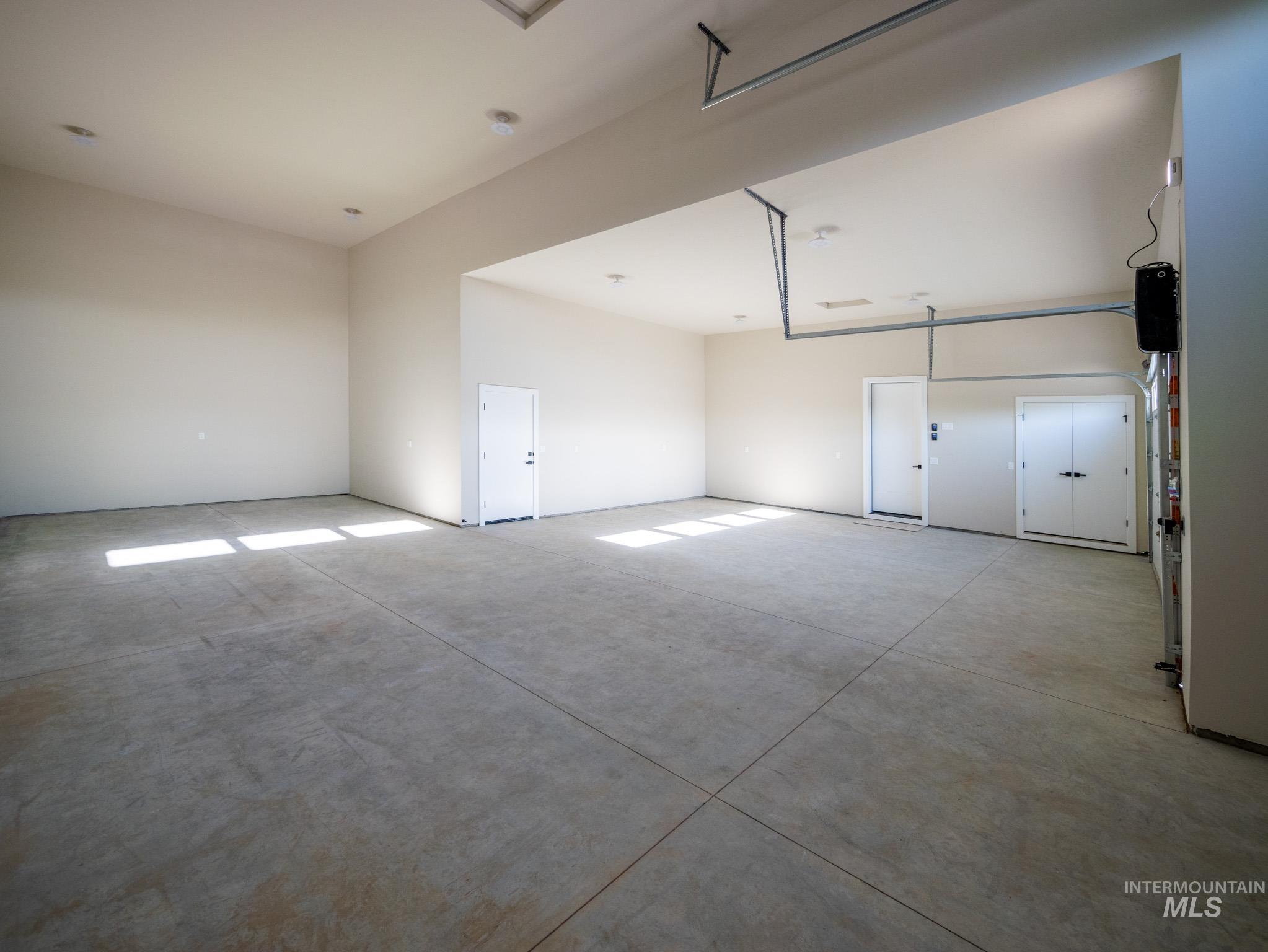 1590 N Watershed Ln, Star, Idaho 83669, 4 Bedrooms, 3 Bathrooms, Residential For Sale, Price $1,080,000, 98946771