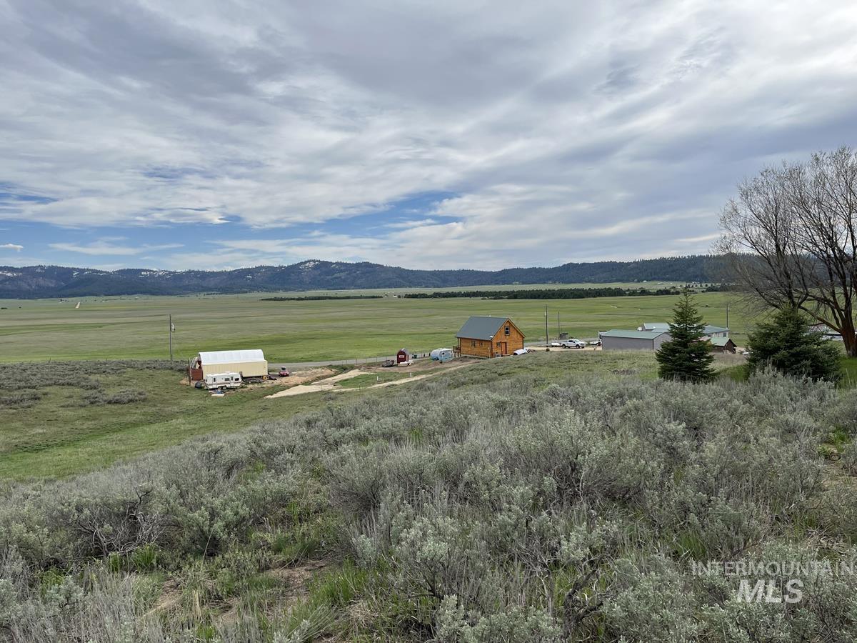 121 Skidoo Place, Cascade, Idaho 83611, Land For Sale, Price $90,000,MLS 98946780