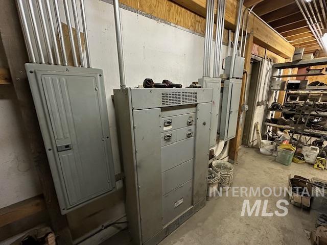 2810 Big Bear Ridge Rd, Deary, Idaho 83823, Business/Commercial For Sale, Price $1,500,000, 98946784