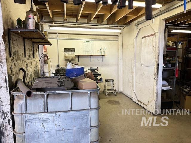 2810 Big Bear Ridge Rd, Deary, Idaho 83823, Business/Commercial For Sale, Price $1,500,000, 98946784