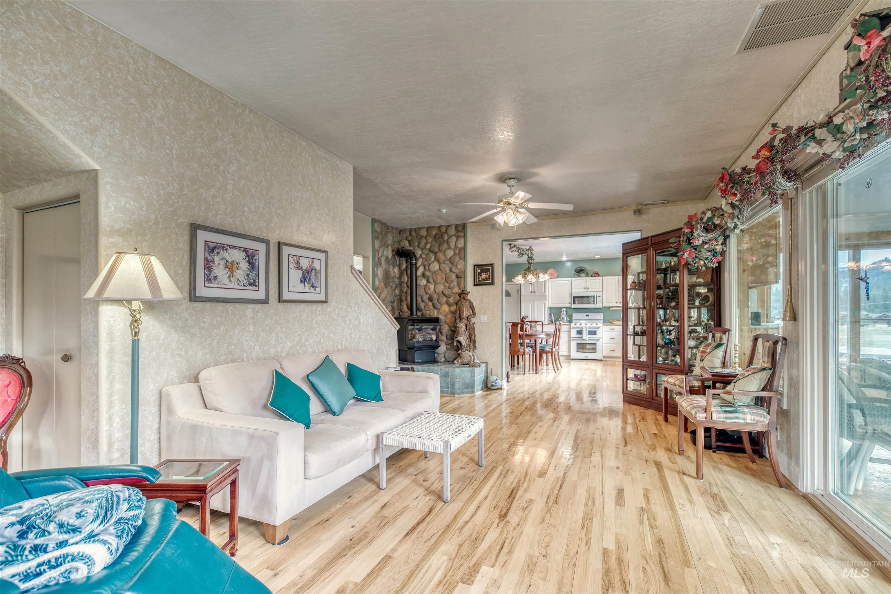 69 River Ranch, Garden Valley, Idaho 83622, 4 Bedrooms, 4 Rooms, Business/Commercial For Sale, Price $1,100,000, 98946785