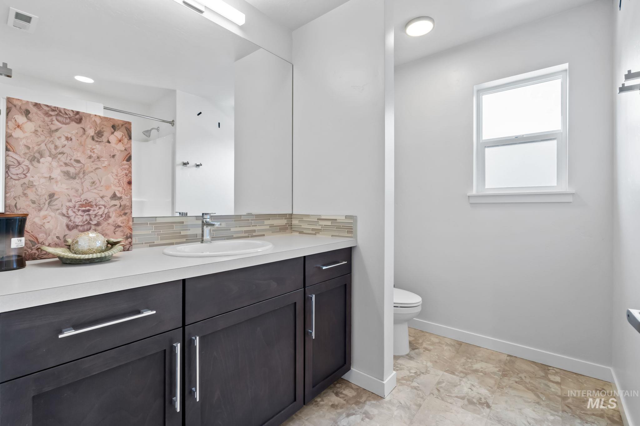 9632 W De Witt St, Boise, Idaho 83704, 3 Bedrooms, 3 Bathrooms, Residential For Sale, Price $495,000, 98946789