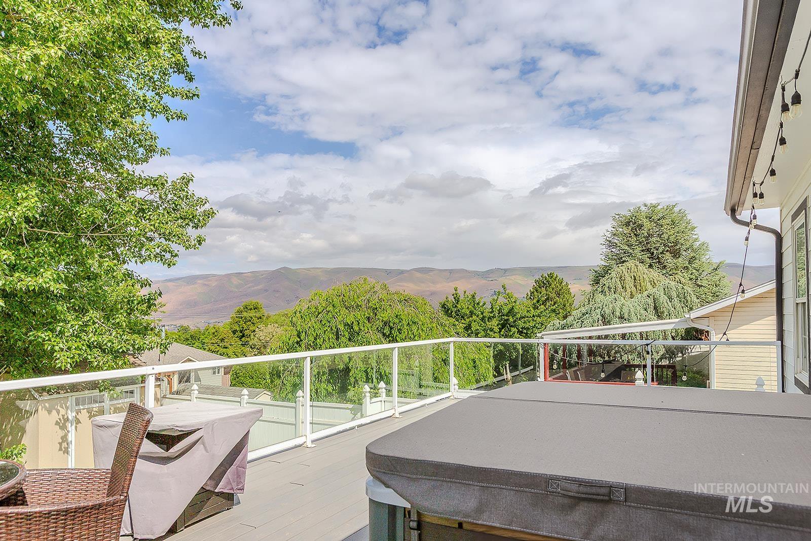 1128 30th Street, Lewiston, Idaho 83501, 4 Bedrooms, 3 Bathrooms, Residential For Sale, Price $494,000, 98946790