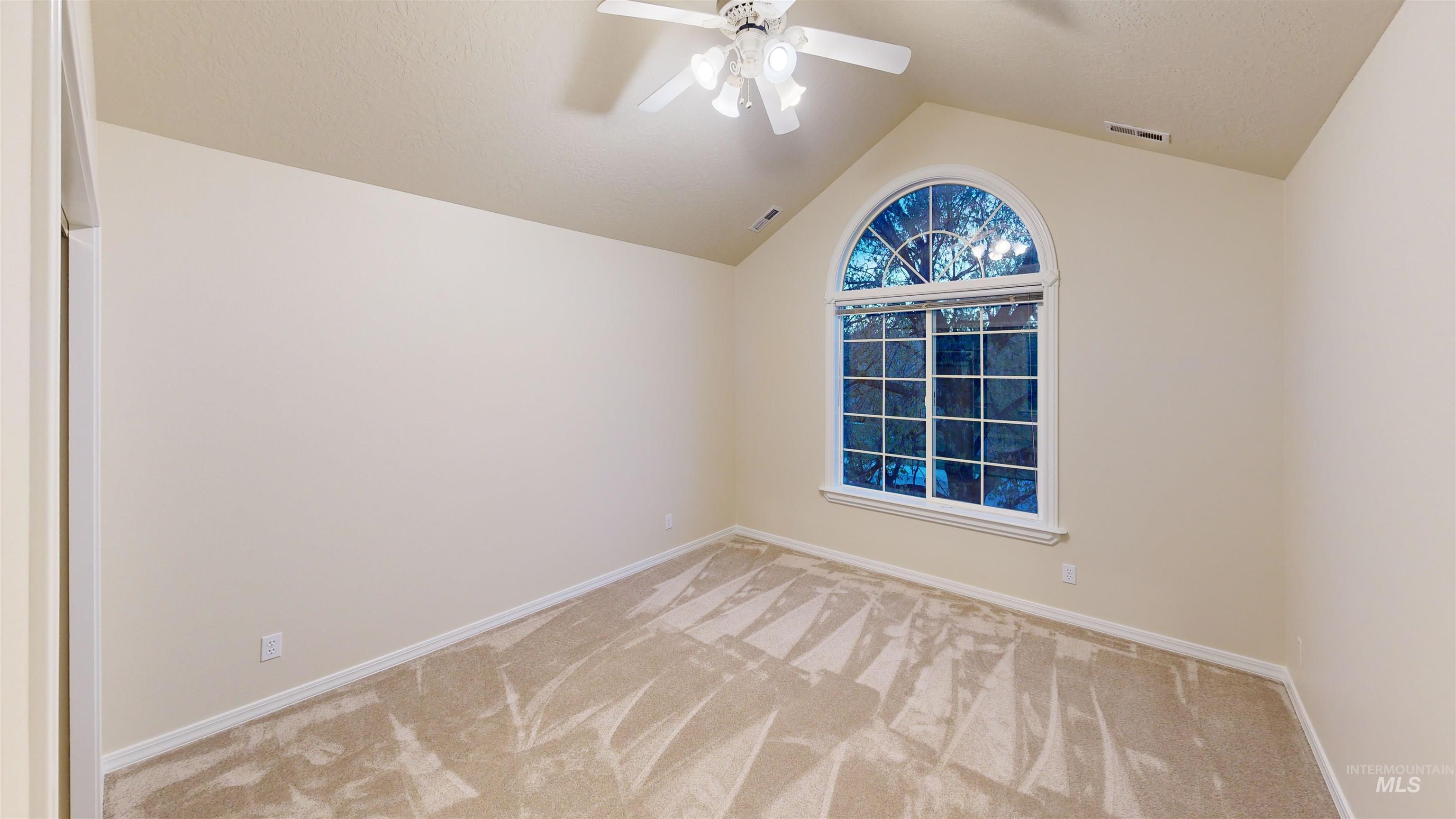 3036 S Grimes Creek, Meridian, Idaho 83642, 4 Bedrooms, 2.5 Bathrooms, Residential For Sale, Price $649,900, 98946805